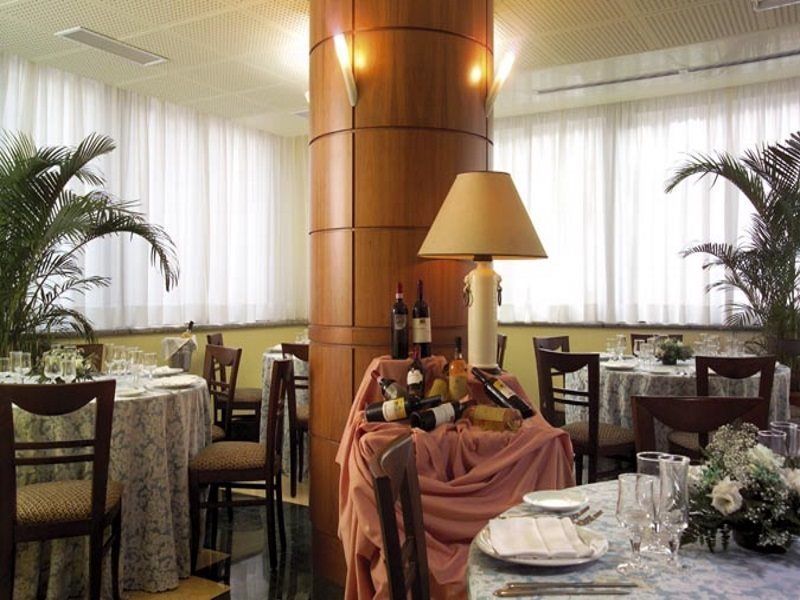 Appia Park 4* Roma